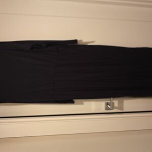 Elegant Black Maxi Dress